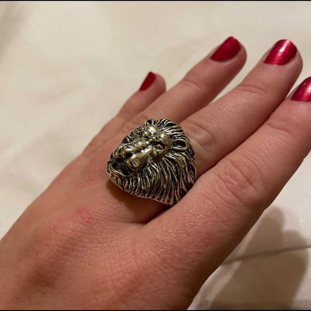 Ring
